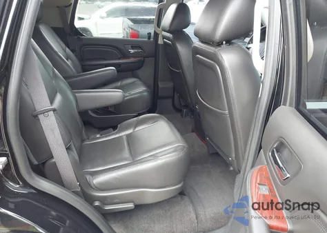 2013 Cadillac Escalade Premium из США, поврежденный, VIN 1GYS3CEF5DR358253